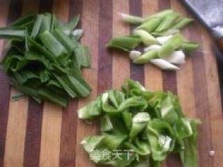 回锅肉的做法步骤：4
