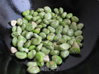 葱香蚕豆的做法步骤：5