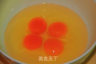 青椒银鱼炒蛋的做法步骤：3