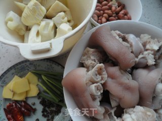 招牌猪手煲的做法步骤：1