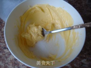 下午茶小点——果酱曲奇饼干的做法步骤：2