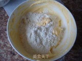 下午茶小点——果酱曲奇饼干的做法步骤：6