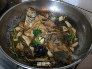 糖醋鳊鱼的做法步骤：12