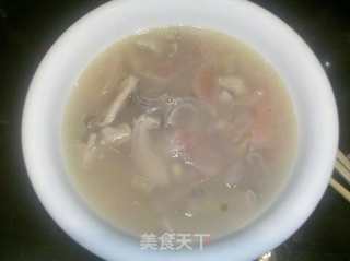 酸萝卜猪肚汤的做法步骤：6