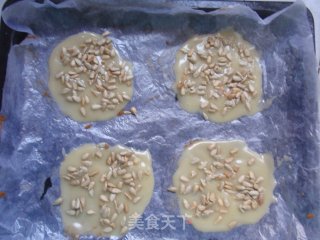 蛋白瓜子酥的做法步骤：6