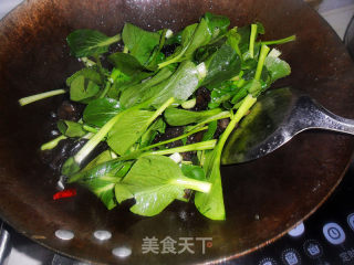 小油菜炒黑木耳的做法步骤：5