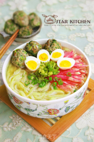 【菠菜两吃法，新派菜谱】翡翠面的做法步骤：18