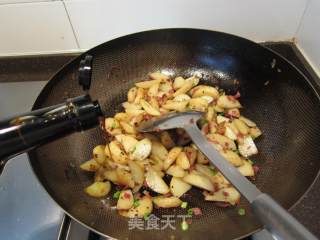 要耐心不要技巧的香煎培根小土豆的做法步骤：13