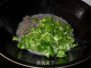 青椒炒鸡心的做法步骤：6
