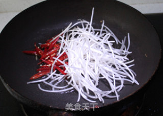 补肝明目---韭菜豆芽炒猪肝的做法步骤：4
