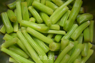 莴笋红烧肉的做法步骤：2