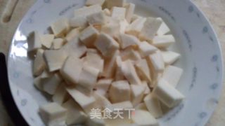 茭白炒牛筋的做法步骤：2