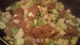 茭白炒牛筋的做法步骤：5