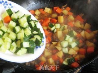 杂蔬酱肉丁饭套餐的做法步骤：8