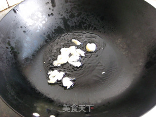 火腿炒豌豆荚的做法步骤：4