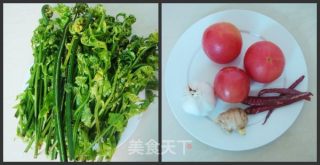 蕃茄炒水蕨菜的做法步骤：1