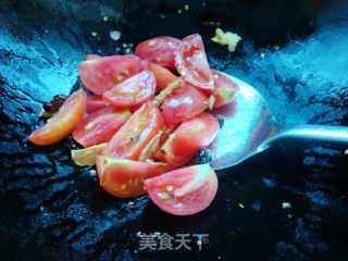 蕃茄炒水蕨菜的做法步骤：6