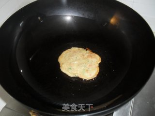 香煎豆渣饼的做法步骤：3
