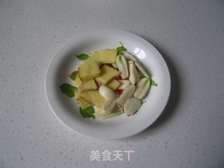 童子鸡最惹味吃法--青椒童子鸡的做法步骤：2