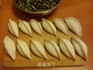 浮水拐（水饺）的做法步骤：11
