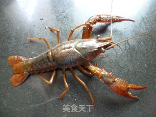 油焖小龙虾的做法步骤：1