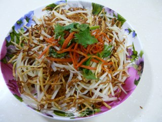花样土豆丝的做法步骤：6