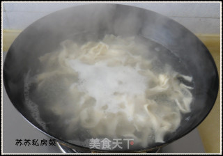 东北肉丝炒面的做法步骤：4