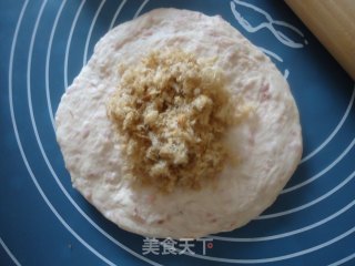 生若夏花之绚烂：培根肉松花型面包的做法步骤：8