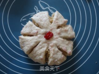 生若夏花之绚烂：培根肉松花型面包的做法步骤：10