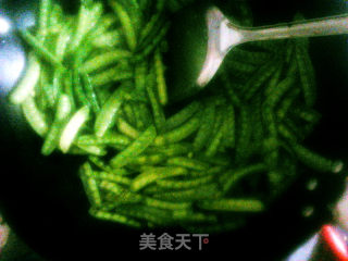 炒豌豆的做法步骤：6