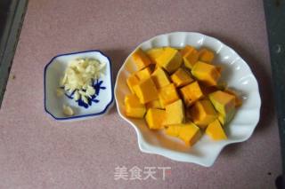 南瓜烧冻豆腐的做法步骤：2