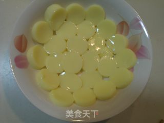 豌豆玉子蒸的做法步骤：1