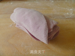 【百变面食】紫薯的诱惑---紫薯玫瑰馒头的做法步骤：11