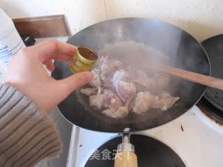 茶树菇焖鸡的做法步骤：7