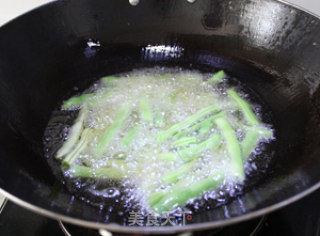 家常素食==酱焖四季豆的做法步骤：3
