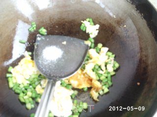 简单版蛋炒饭的做法步骤：9