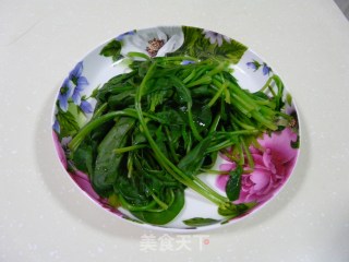 欢天喜地的四喜蒸饺的做法步骤：2