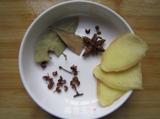 竹笋鸡汤的做法步骤：2