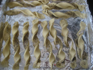 芝麻糖酥皮饼干棒的做法步骤：8