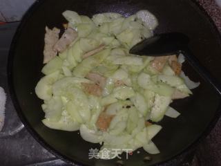 适合上班族的快手菜——肉片炒黄瓜的做法步骤：6