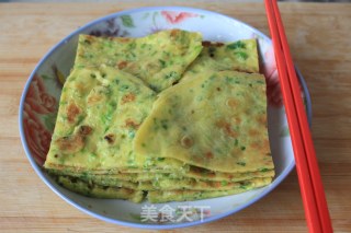 小葱鸡蛋饼的做法步骤：7