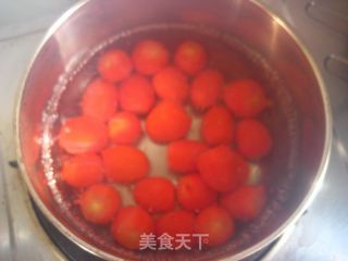 话梅圣女果的做法步骤：2