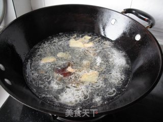 丝瓜皮蛋面的做法步骤：4