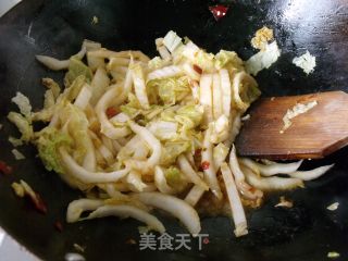 白菜炒粉丝的做法步骤：4