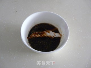 清清淡淡的清蒸海鲈鱼的做法步骤：5
