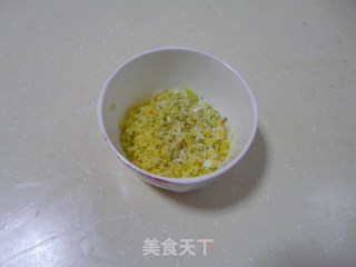 清清淡淡的清蒸海鲈鱼的做法步骤：6