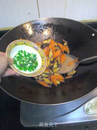 家常小炒-----蚝油香菇胡萝卜的做法步骤：8