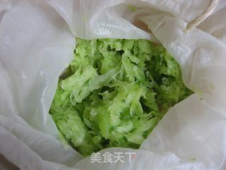 黄瓜鸡蛋素饺子的做法步骤：4