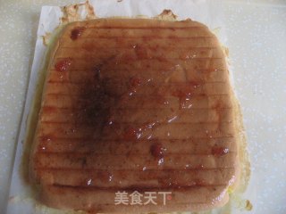 香草果酱蛋糕卷的做法步骤：4