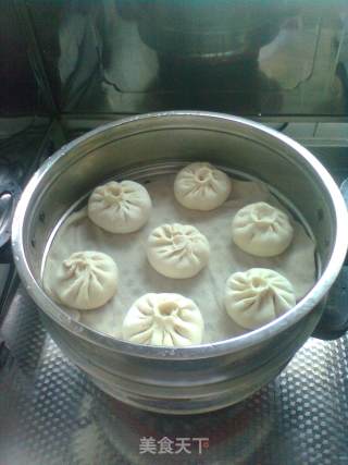 茄子五花肉蒸包的做法步骤：13